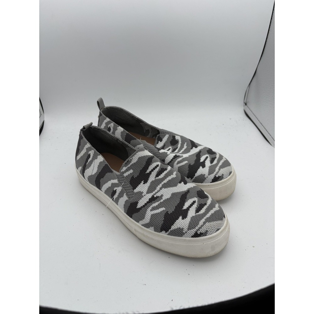 Steve Madden Maycee Shoes Womens Size 7.5 Gray Camo Knit Slip On Sneakers
